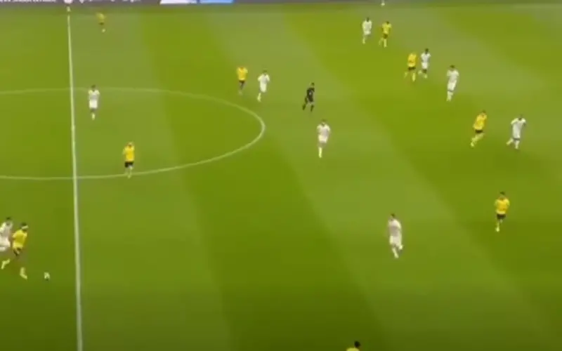 الشوط الأول.. النصر يقلب الطاولة على النجمة ويتقدم 2-1 في الدوري السعودي